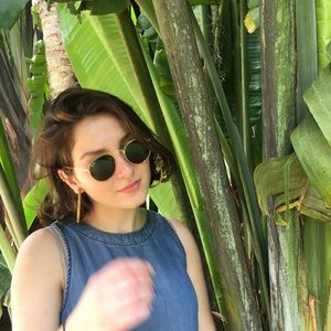 Meet your Posher, Nina